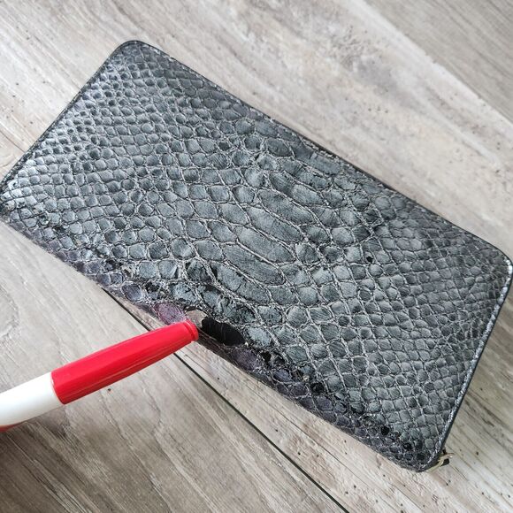 Coach Exotic Vintage Emboss Leather Cobalt Blue Snakeskin Accordion Large Wallet - Picture 11 of 12